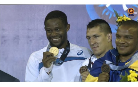 Mélonin NOUMONVI : CHAMPION du MONDE 2014