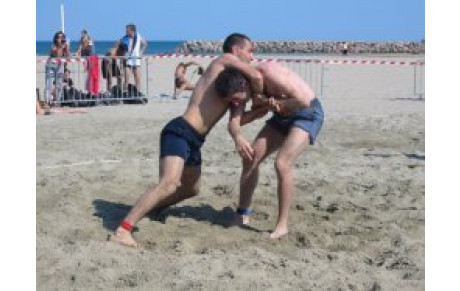 Lutte de Plage : Vardan 1er à l'Open de Sète